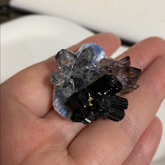 Multicolor Crystal Cluster - Picture 12 of 16